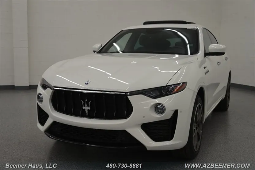2022 Maserati Levante Modena photo 1