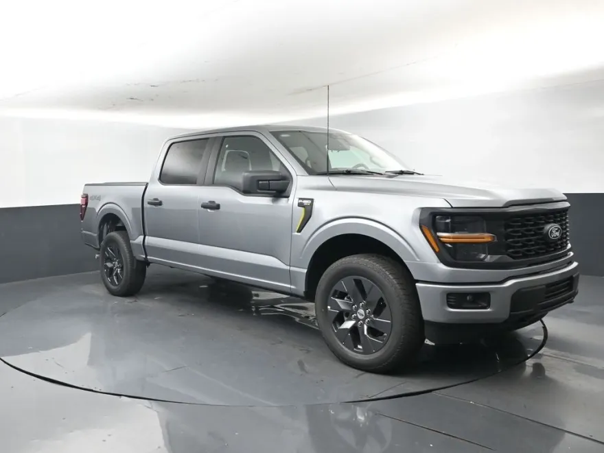 2025 Ford F-150 STX photo 1