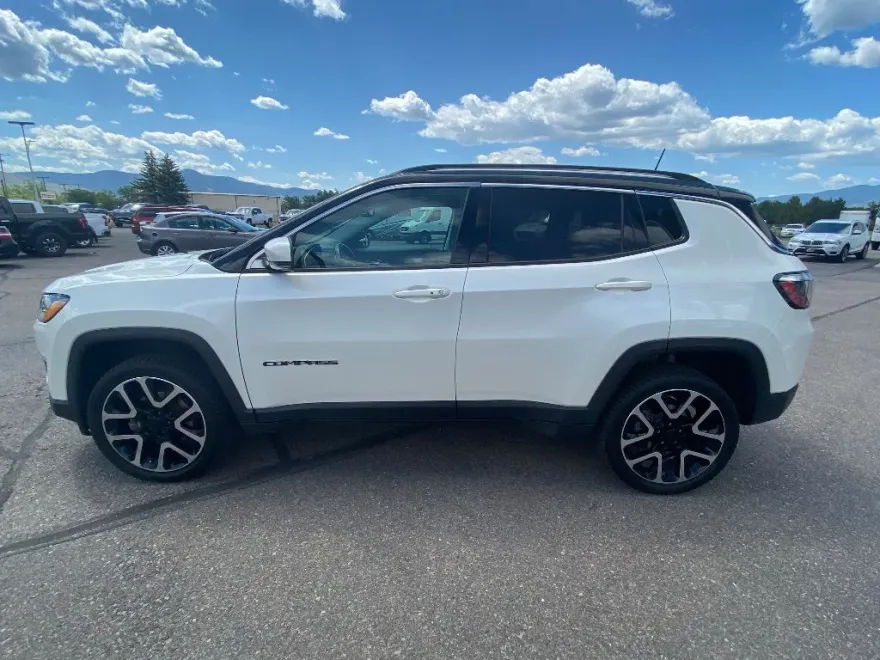 2018 Jeep Compass Limited photo 1