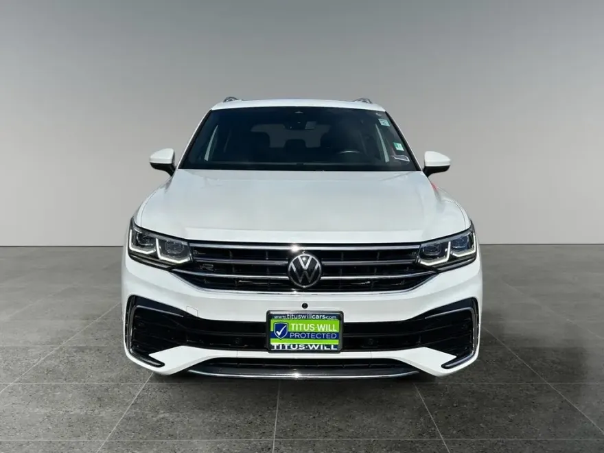 2022 Volkswagen Tiguan SEL Premium R-Line photo 1