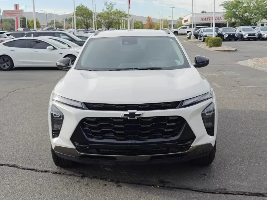 2025 Chevrolet Trax ACTIV photo 1