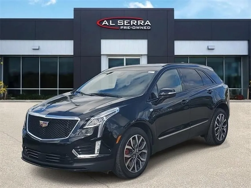 2023 Cadillac XT5 Sport photo 1