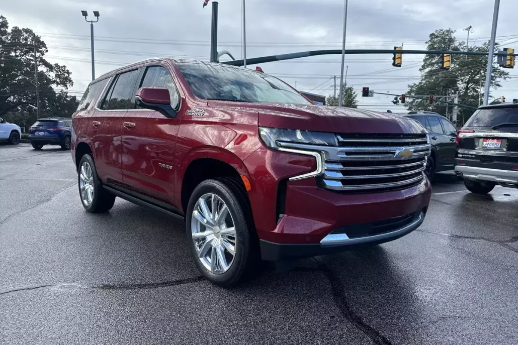 2023 Chevrolet Tahoe High Country photo 1