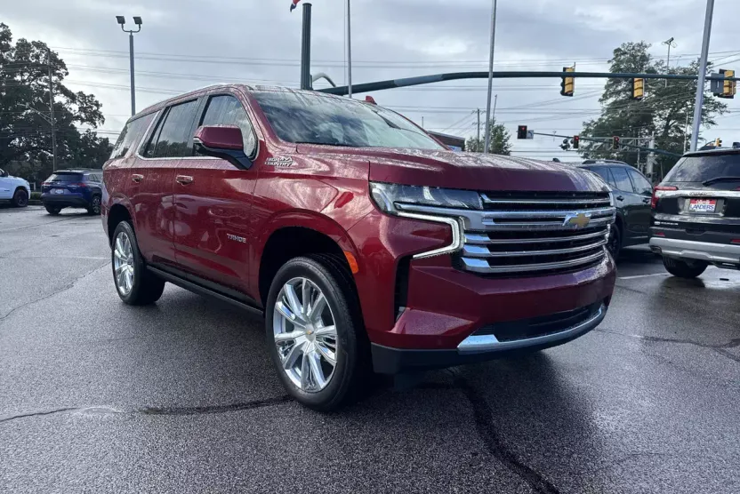 2023 Chevrolet Tahoe High Country photo 1