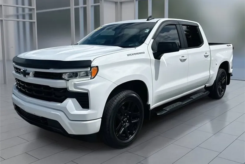 2023 Chevrolet Silverado 1500 RST photo 1