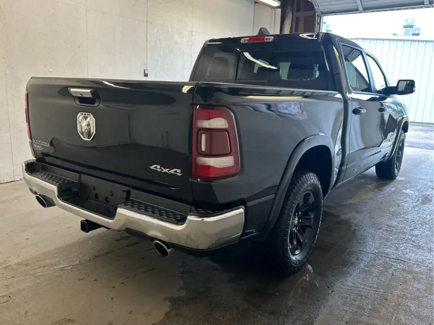 2022 Ram 1500 Laramie photo 1