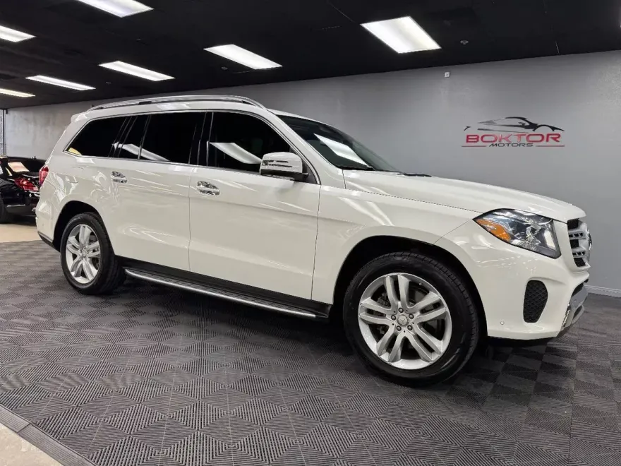 2017 Mercedes Benz GLS 450 4MATIC photo 1