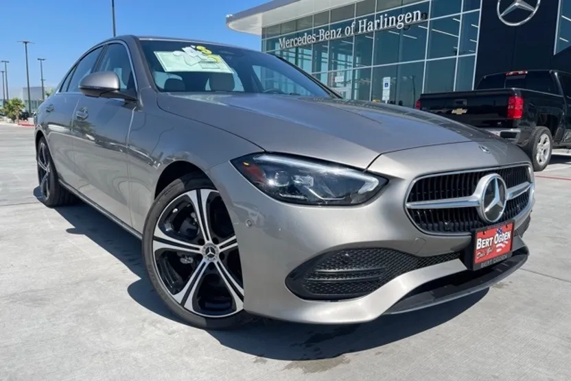 2024 Mercedes Benz C 300 photo 1