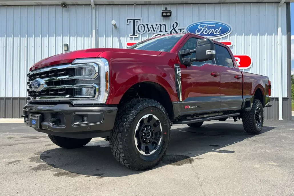 2025 Ford F-250 King Ranch photo 1