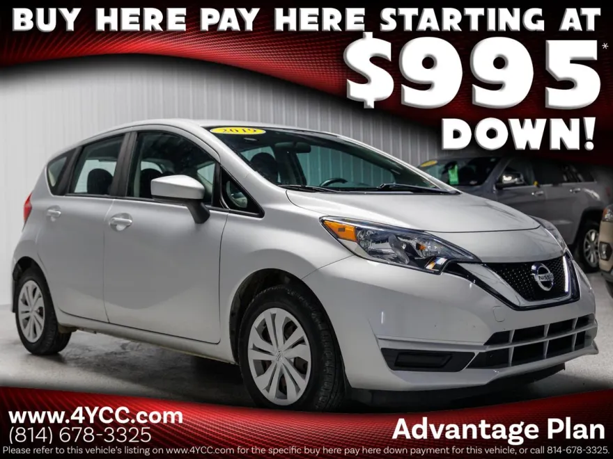 2019 Nissan Versa Note SV photo 1