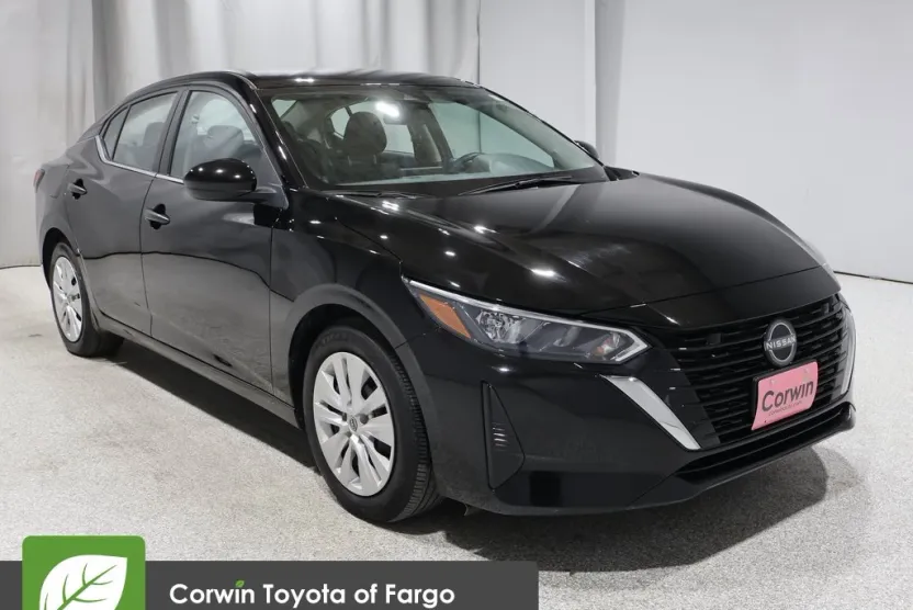 2024 Nissan Sentra S photo 1