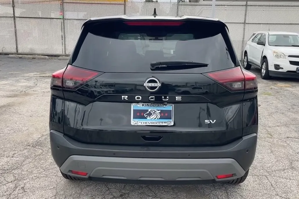 2023 Nissan Rogue SV photo 1