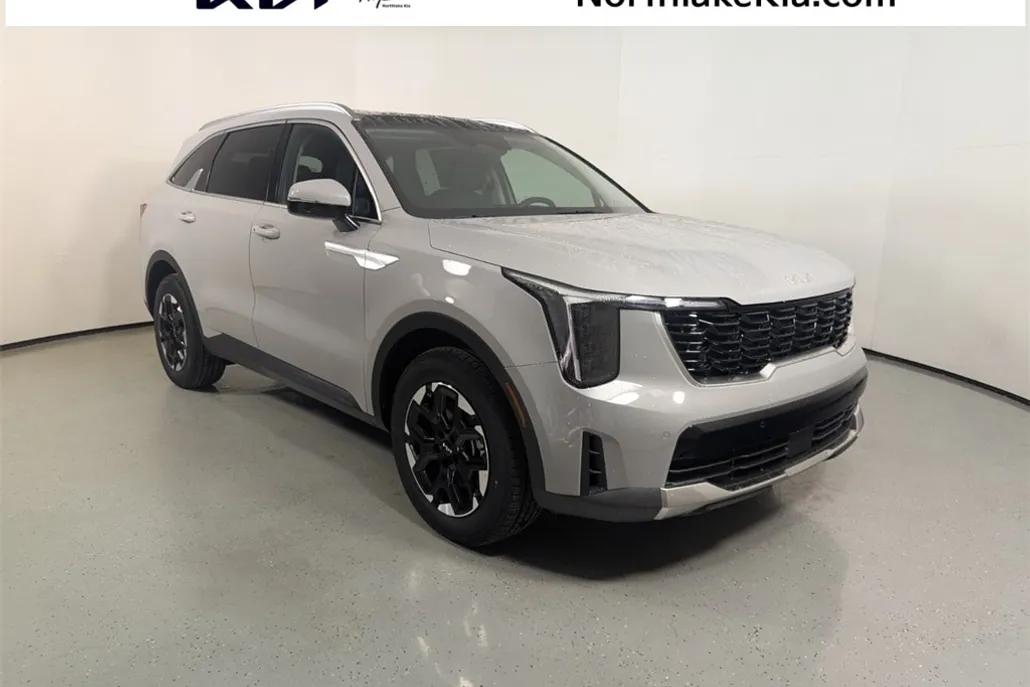 2026 Kia Sorento S photo 1