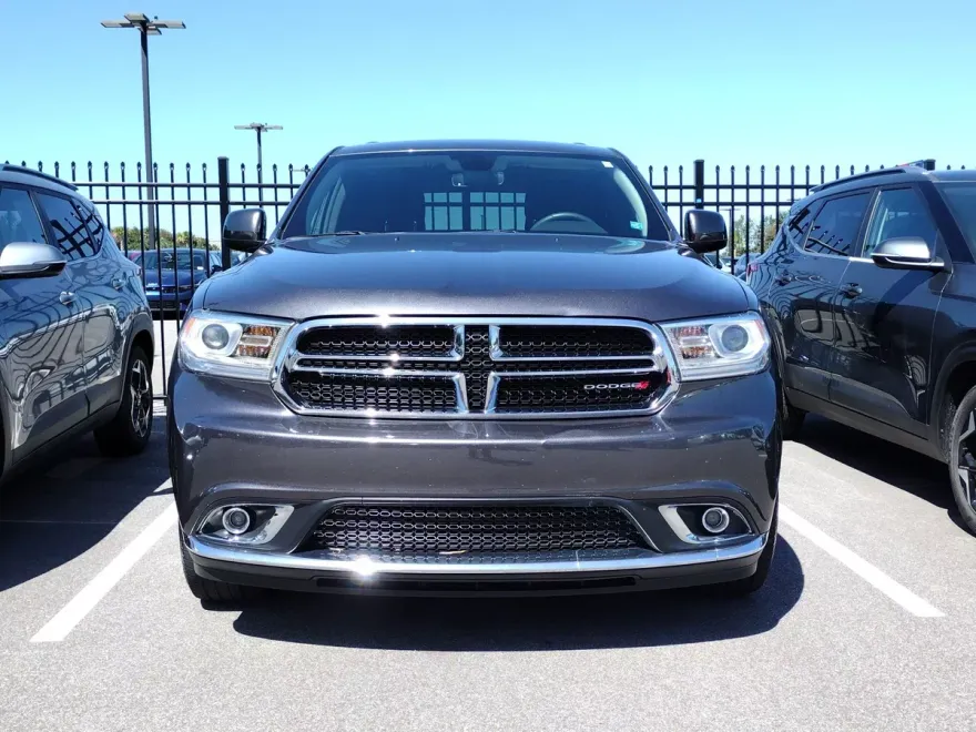 2018 Dodge Durango SXT photo 1