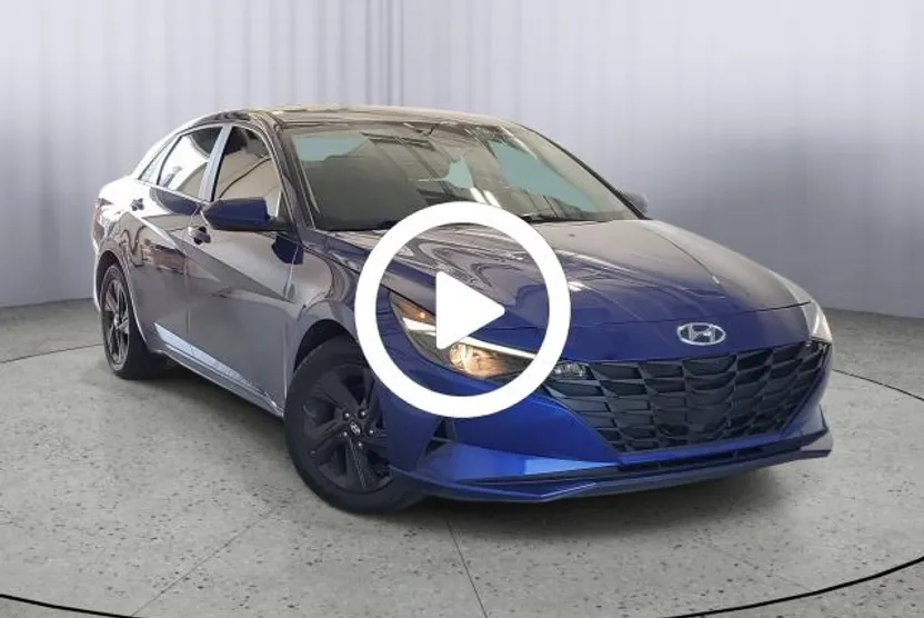 2021 Hyundai Elantra SEL photo 1