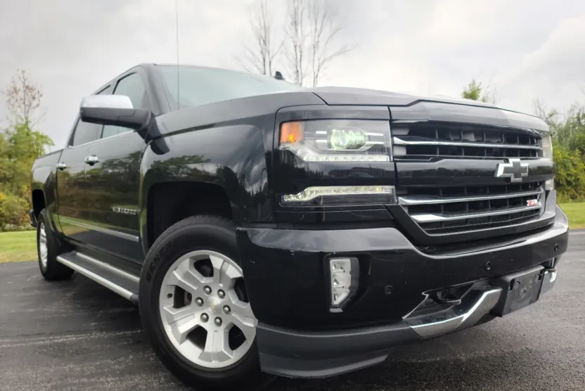2017 Chevrolet Silverado 1500 LTZ Z71 photo 1