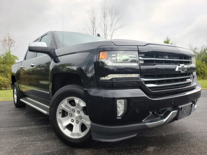 2017 Chevrolet Silverado 1500 LTZ Z71 photo 1