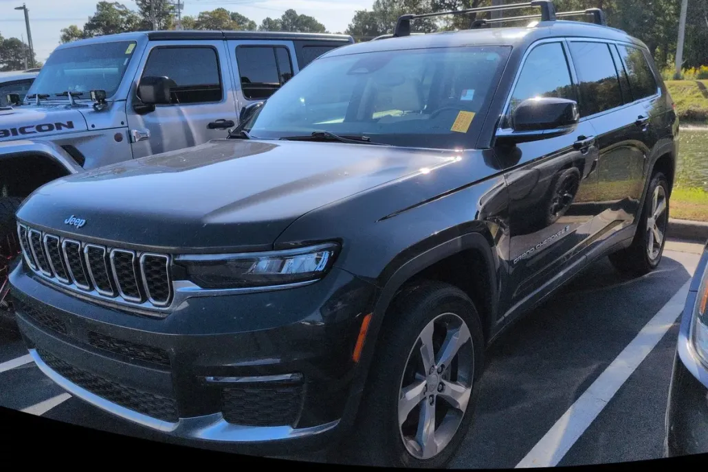 2021 Jeep Grand Cherokee Limited photo 1