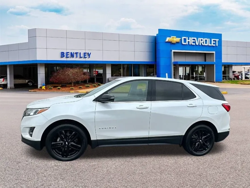 2020 Chevrolet Equinox LT photo 1
