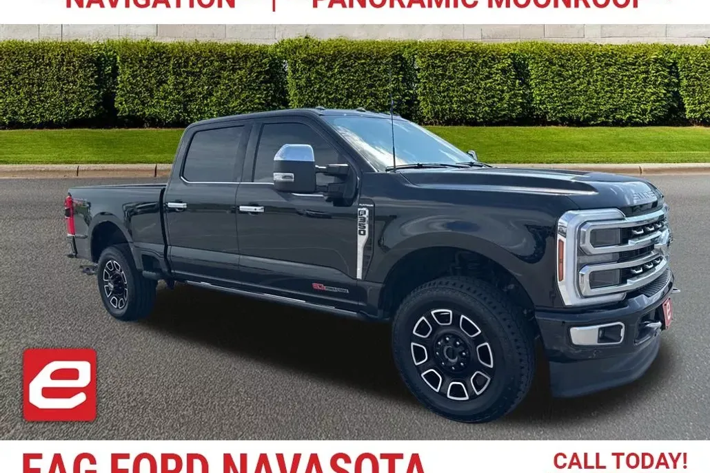 2024 Ford F-350 Platinum photo 1