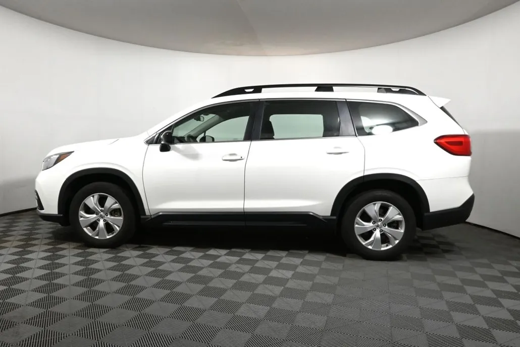 2022 Subaru Ascent Base photo 1