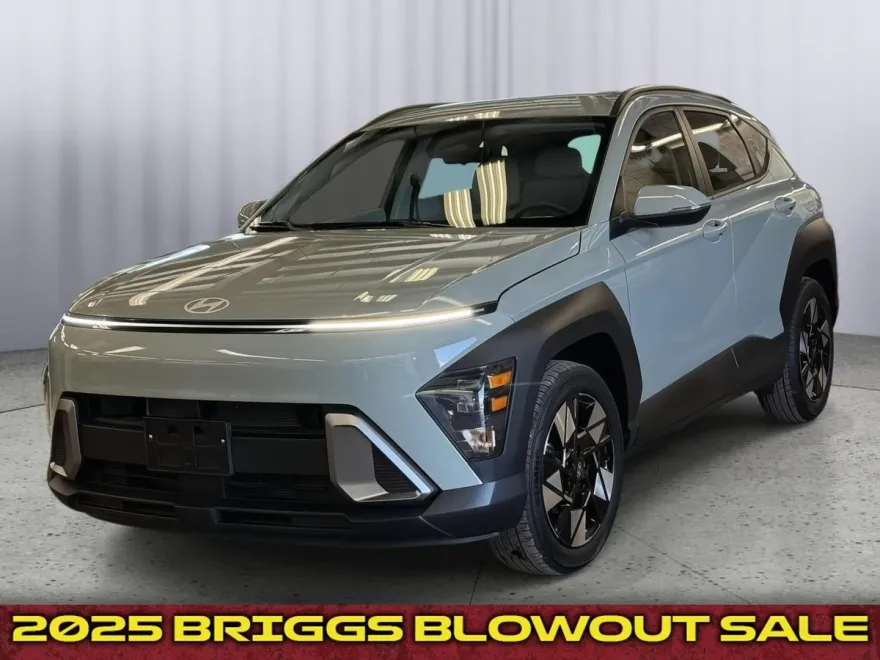 2025 Hyundai Kona SEL photo 1