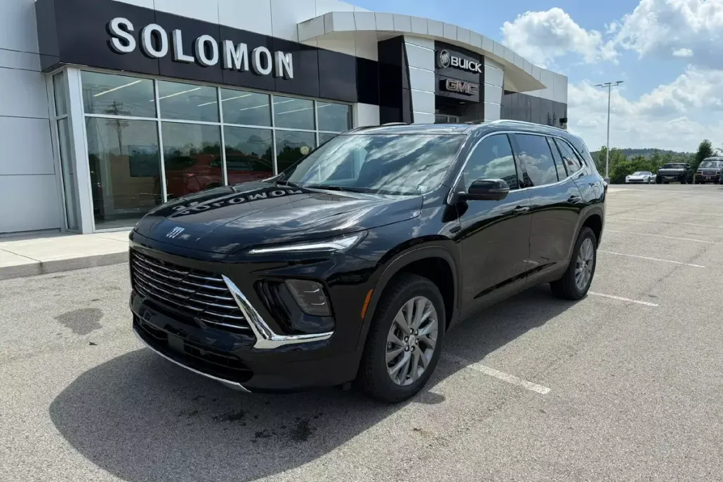 2026 Buick Enclave Preferred photo 1