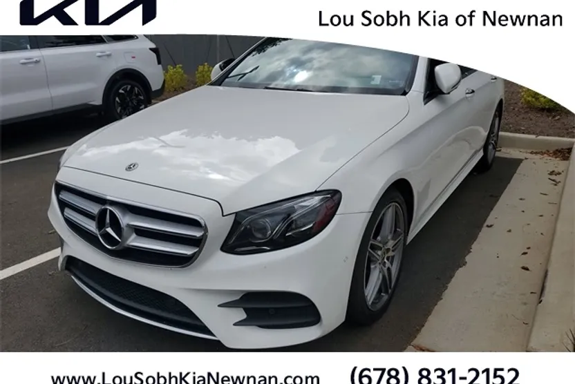 2019 Mercedes Benz E 300 4MATIC photo 1