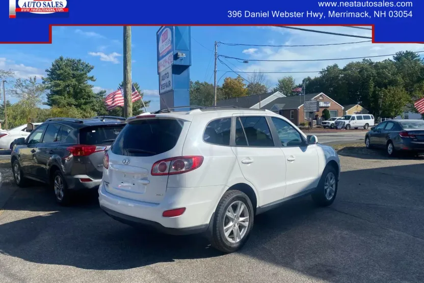 2012 Hyundai Santa Fe SE Sport photo 1