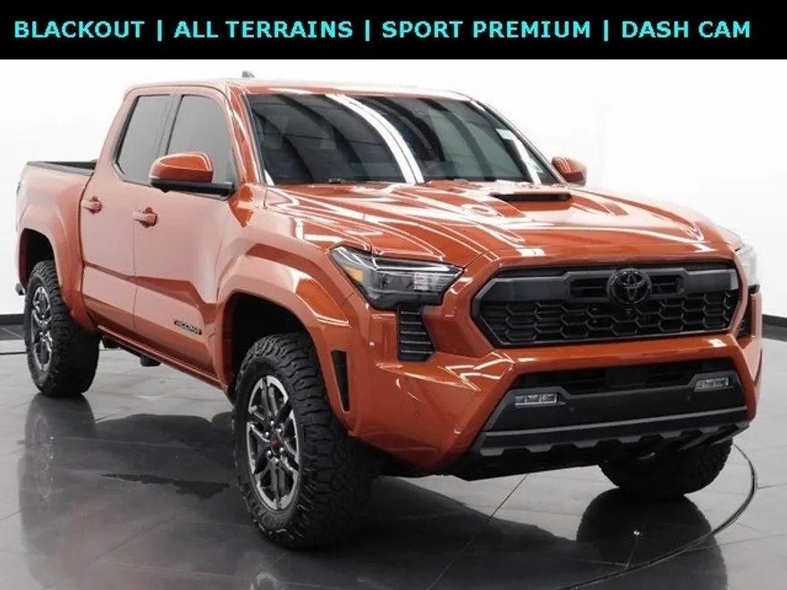 2025 Toyota Tacoma TRD Sport photo 1