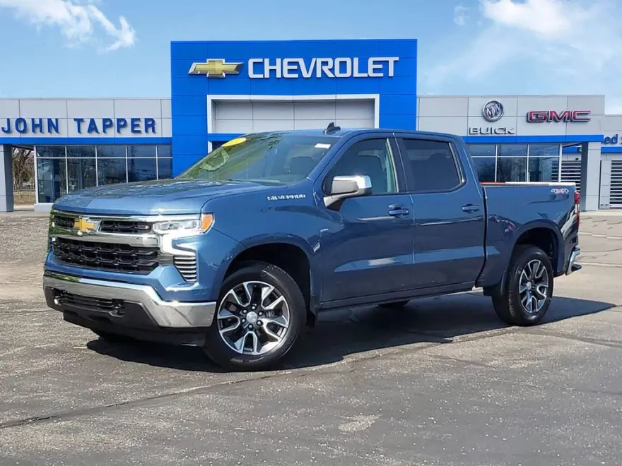2024 Chevrolet Silverado 1500 LT photo 1
