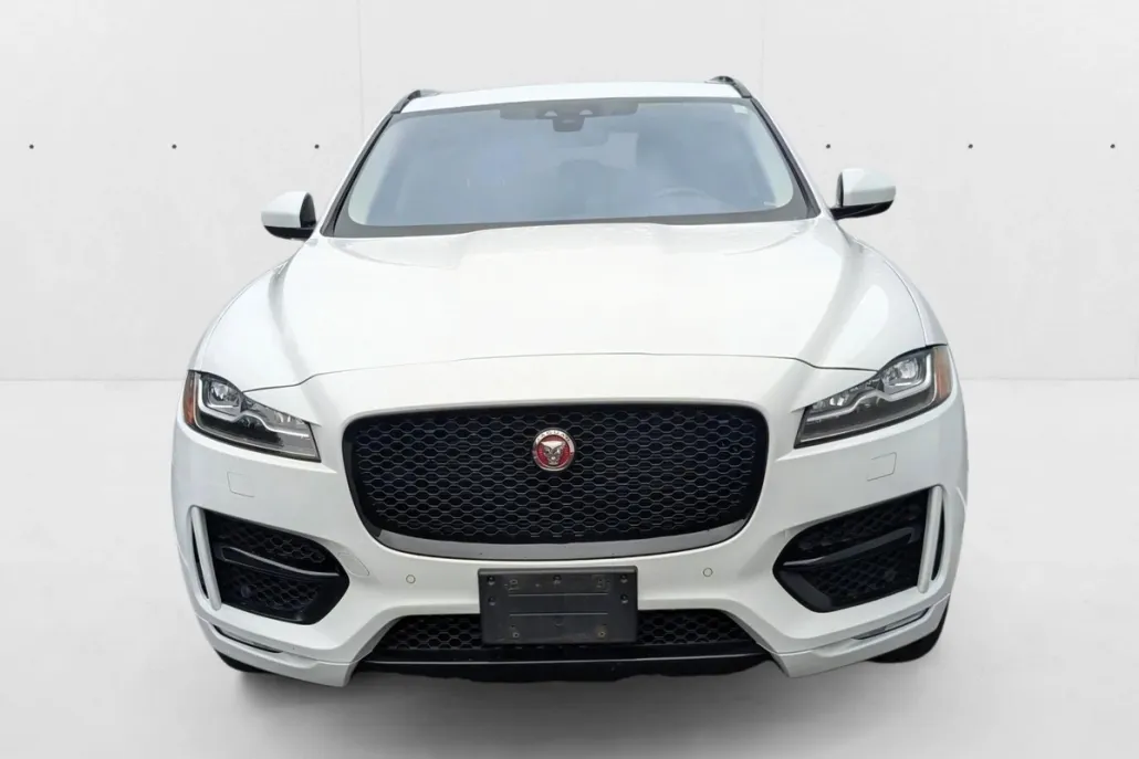 2018 Jaguar F-PACE R-Dynamic SE photo 1