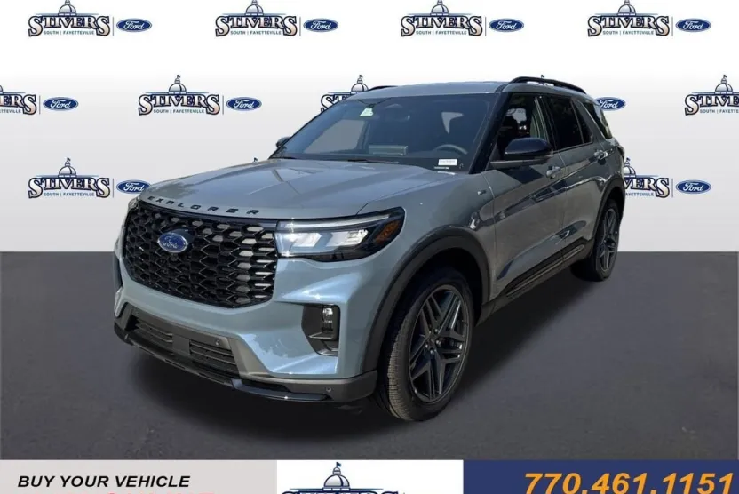 2025 Ford Explorer ST-Line photo 1