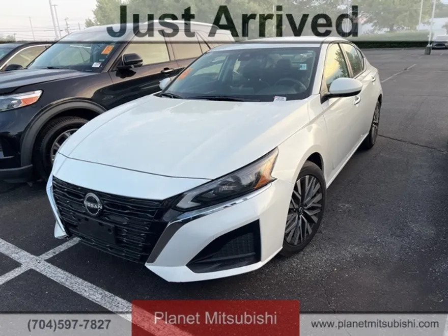 2023 Nissan Altima 2.5 SV photo 1