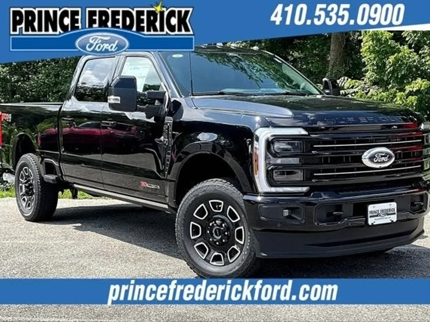 2025 Ford F-350 Platinum photo 1