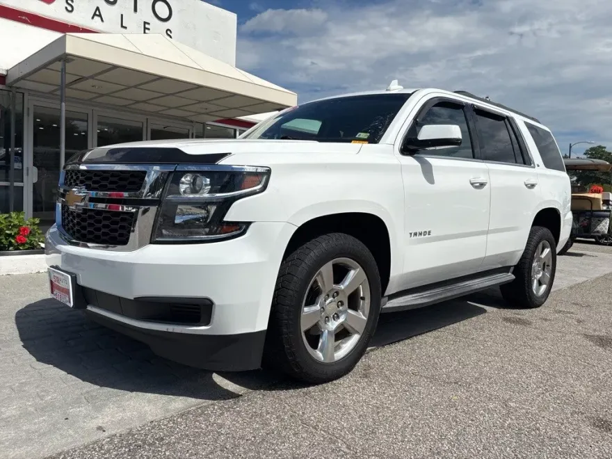2016 Chevrolet Tahoe LS photo 1