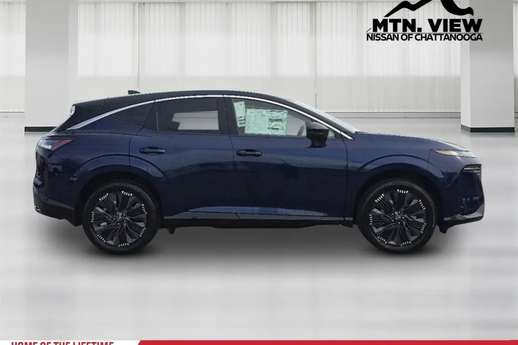 2025 Nissan Murano Platinum photo 1