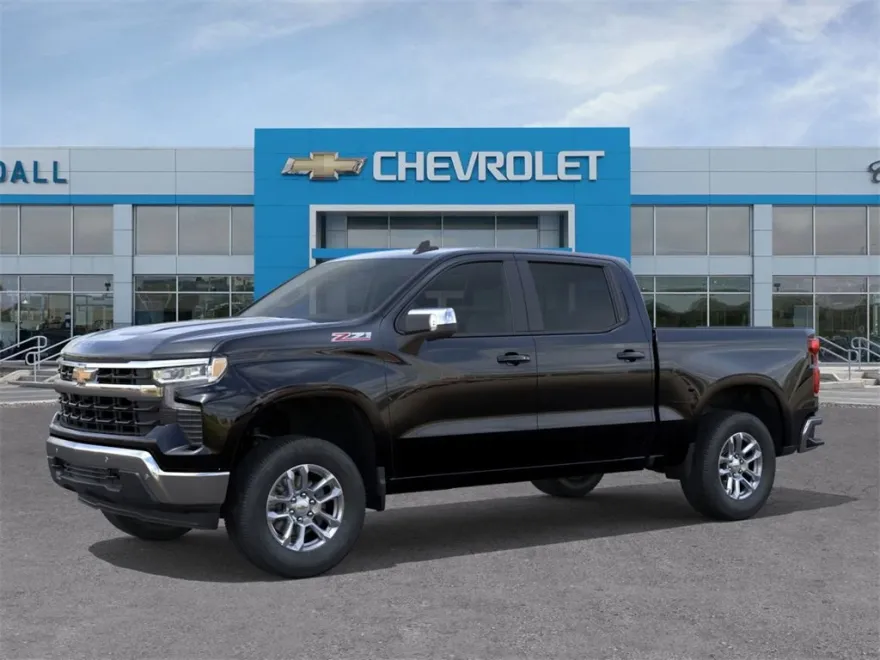 2026 Chevrolet Silverado 1500 LT photo 1