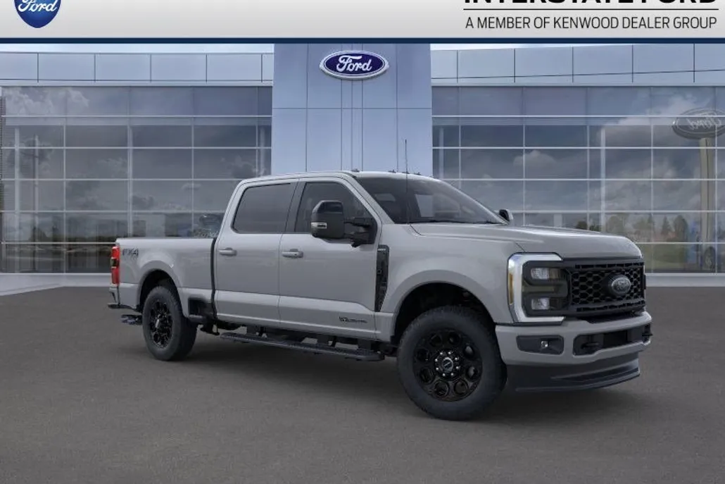 2025 Ford F-250 Lariat photo 1