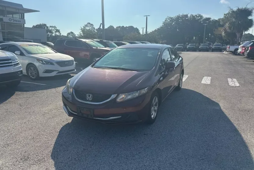2013 Honda Civic LX photo 1
