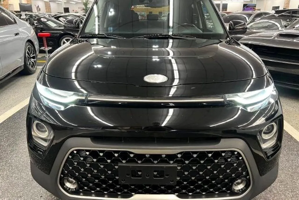 2020 Kia Soul EX photo 1