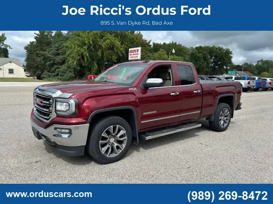 2017 Gmc Sierra 1500 SLT photo 1