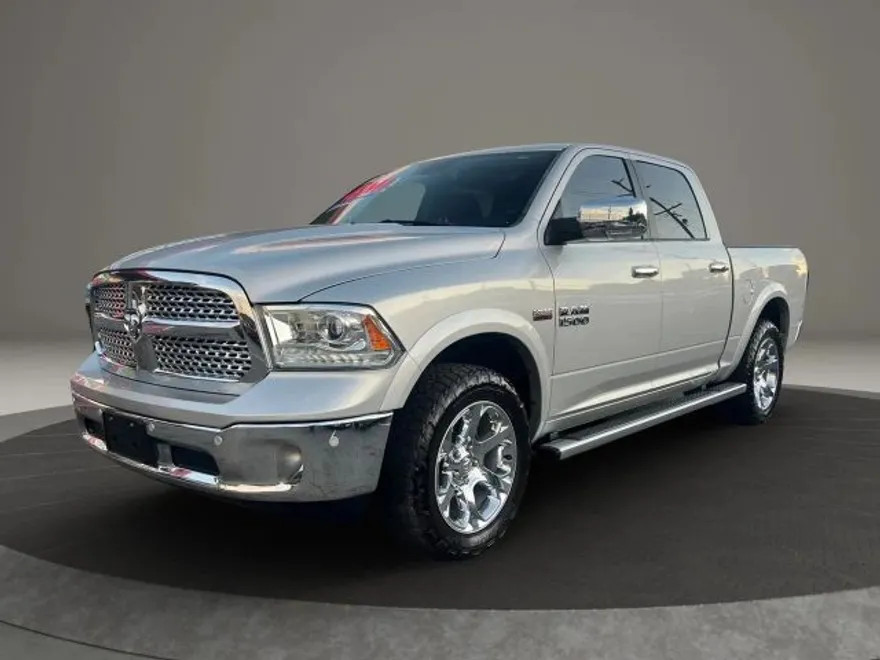 2017 Ram 1500 Laramie photo 1