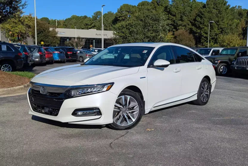 2019 Honda Accord Hybrid EX-L photo 1