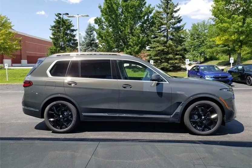 2026 Bmw X7 xDrive40i photo 1