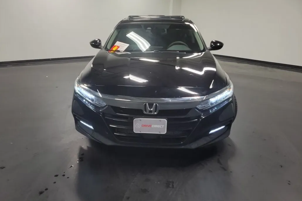 2018 Honda Accord EX photo 1
