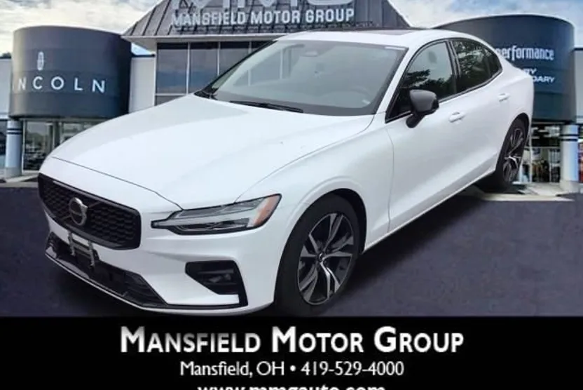 2024 Volvo S60 B5 Core photo 1