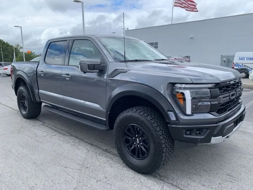 2024 Ford F-150 Raptor photo 1