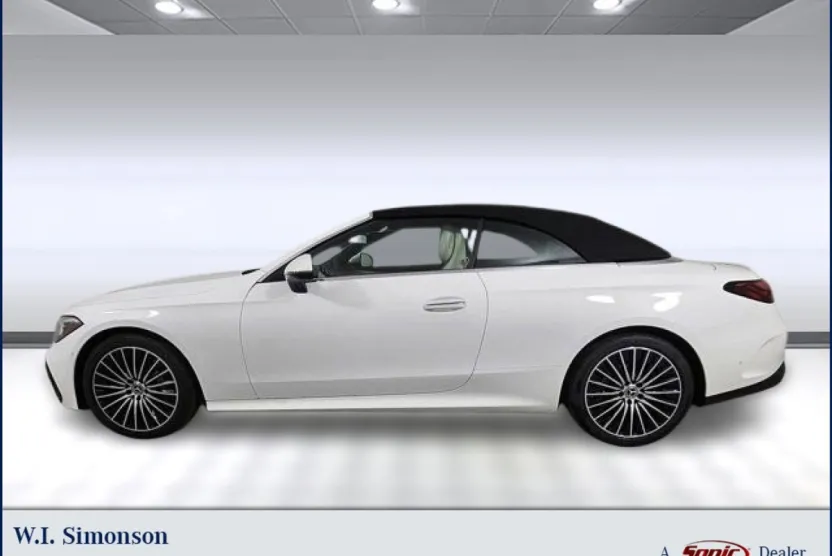 2025 Mercedes Benz CLE 300 4MATIC photo 1