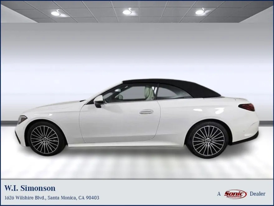 2025 Mercedes Benz CLE 300 4MATIC photo 1